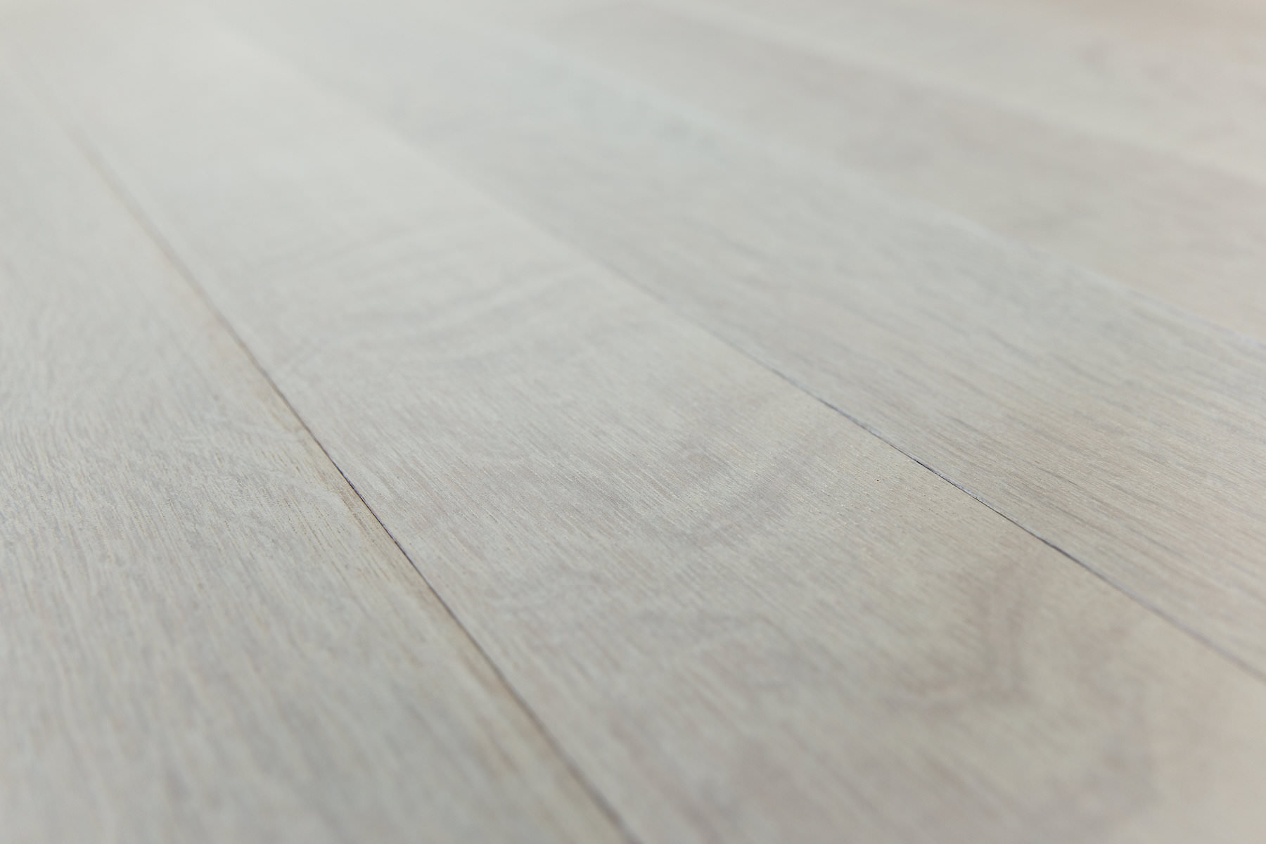Engineered White Oak Select & Better Rift & Quartered Arctic White
